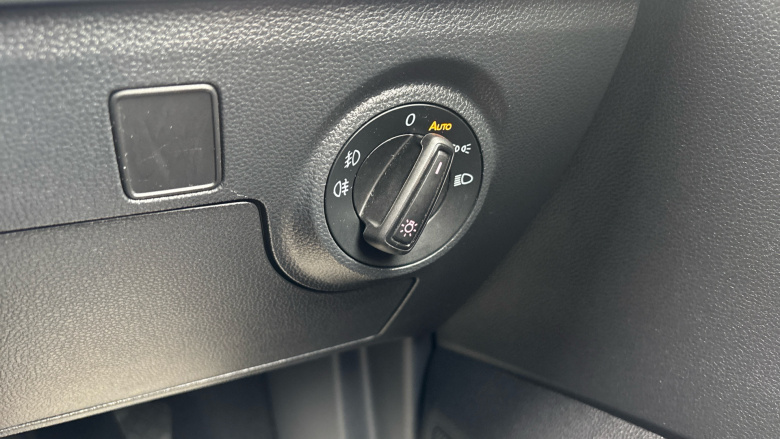 SEAT Arona 1.0 TSI 115 XPERIENCE Lux 5dr DSG Petrol Hatchback